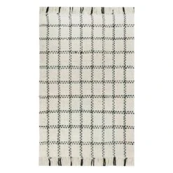 (B725) Black & White Plaid Accent Rug, 3x5