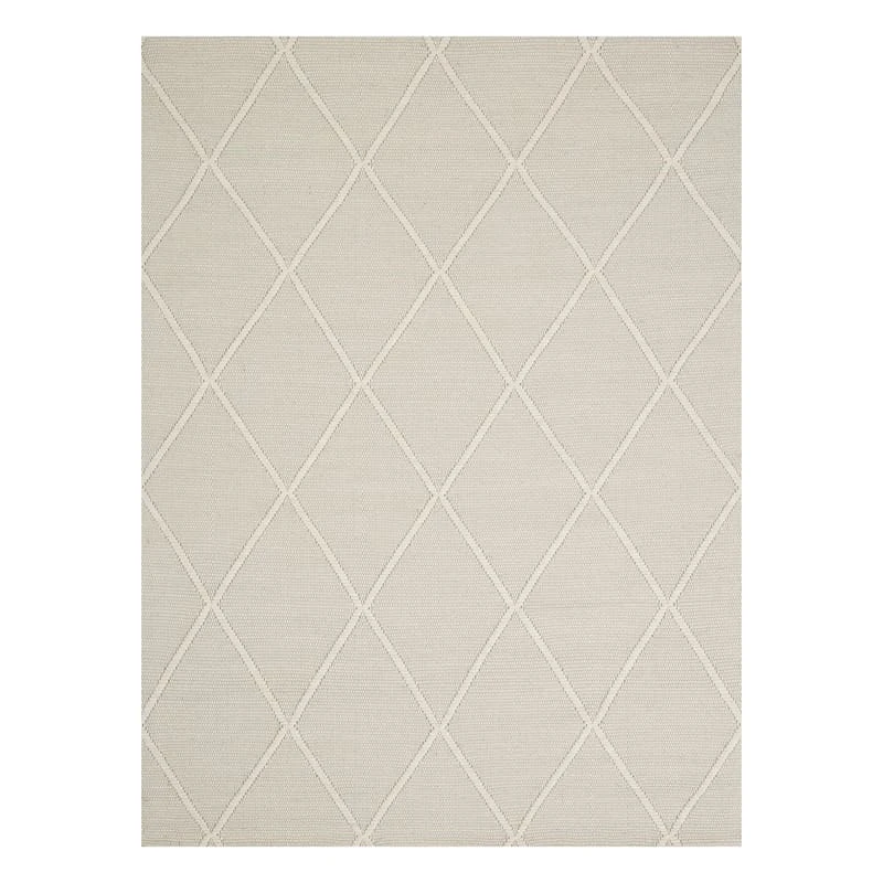 (B782) Wesley White Diamond Design Area Rug, 5x7 1 (B782) Wesley White Diamond Design Area Rug, 5x7