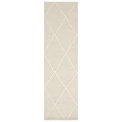 (B782) Wesley White Diamond Design Runner, 2x7