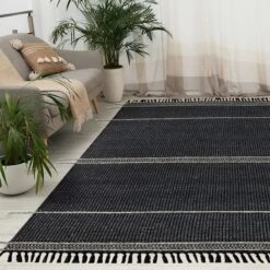 (B817) Hutton Black Flatweave Tassel Area Rug, 5x7 -Modern Decor Shop b817 hutton black flatweave tassel area rug 5x7 7