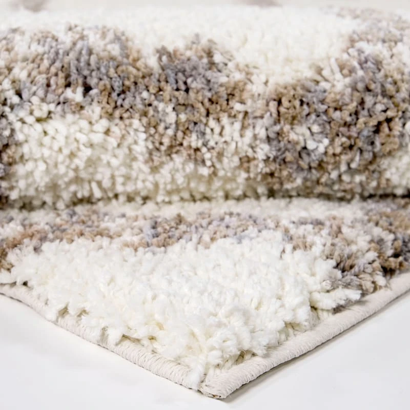 (C162) Windsor White Area Rug, 8x10 2 (C162) Windsor White Area Rug, 8x10 - Image 2